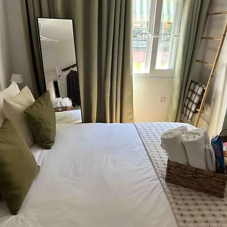 2 Bedroom With Balcony In Centre * Estepona