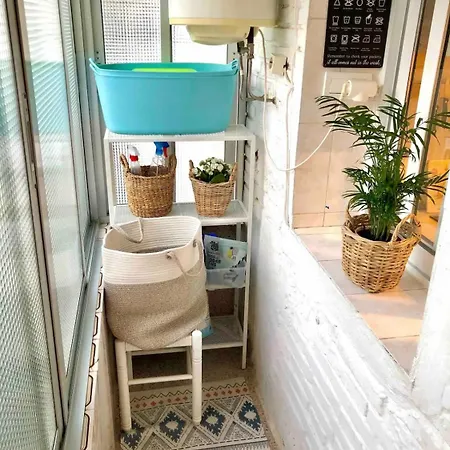 Apartment 2 Bedroom With Balcony In Centre Estepona